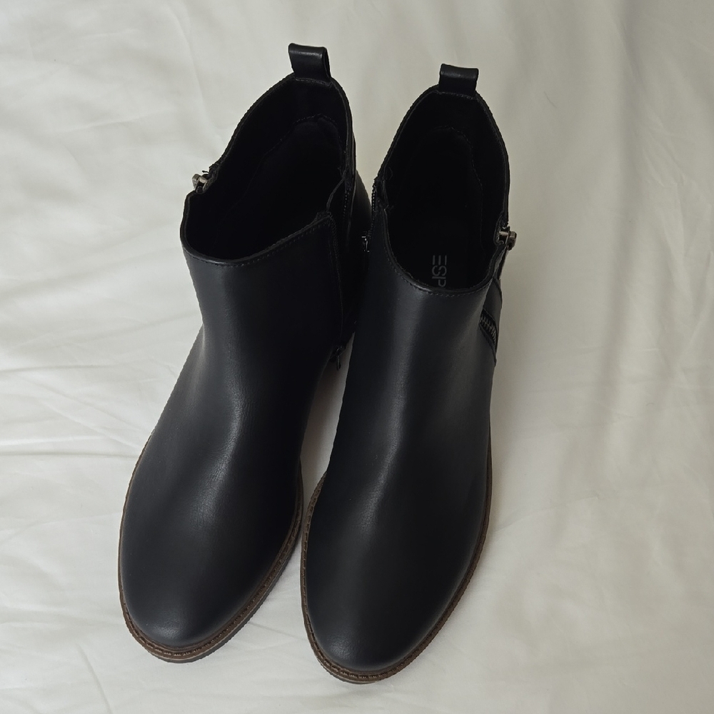 Esprit Black Ankle Boots Modern Elegance